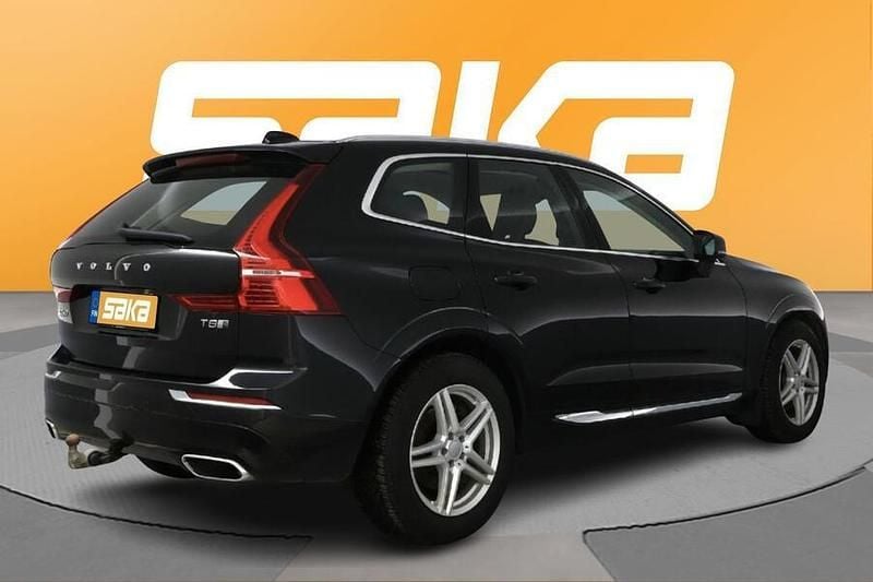 Käytetty Volvo XC60 Business Edition 392 HP (288 kW) 2020 Katumaasturi
