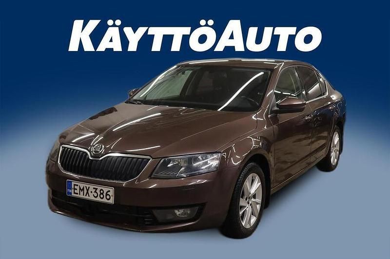 Käytetty Skoda Octavia Elegance 105 HP (77 kW) 2014 Ruskea (beige) Viistoperä