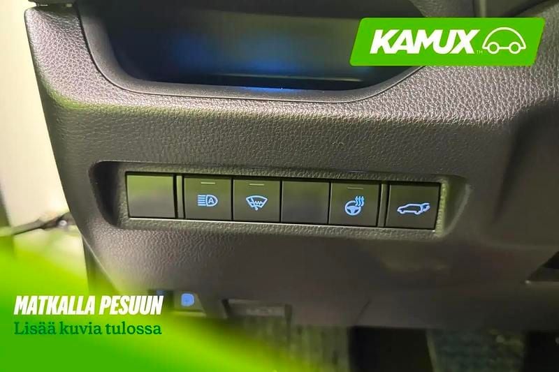 Käytetty Toyota RAV4 Hybrid Edition 185 HP (136 kW) 2021 Valkoinen Katumaasturi