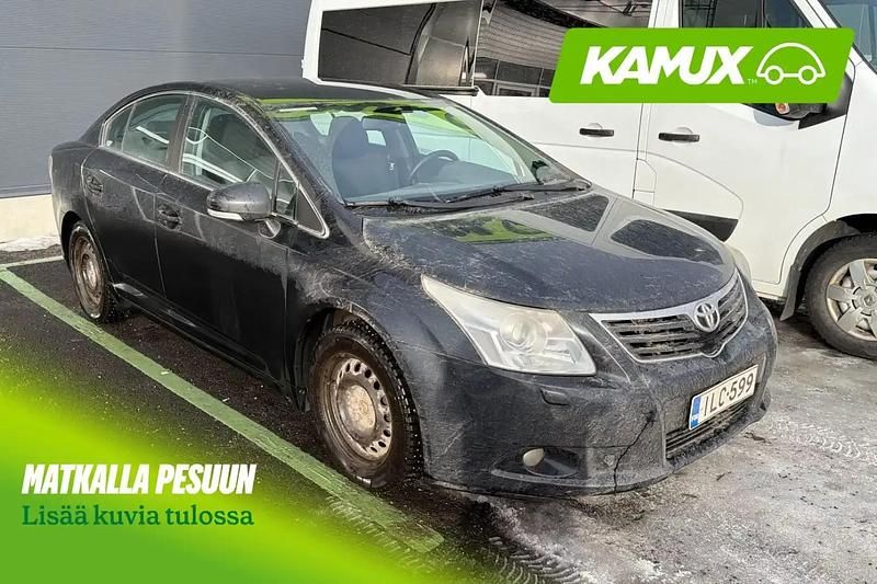 Käytetty Toyota Avensis 132 HP (97 kW) 2010 Musta Sedan