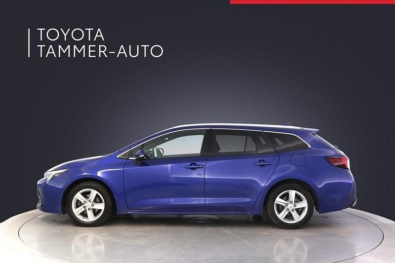 Käytetty Toyota Corolla Edition 140 HP (102 kW) 2023 8y8 / 21 Farmari