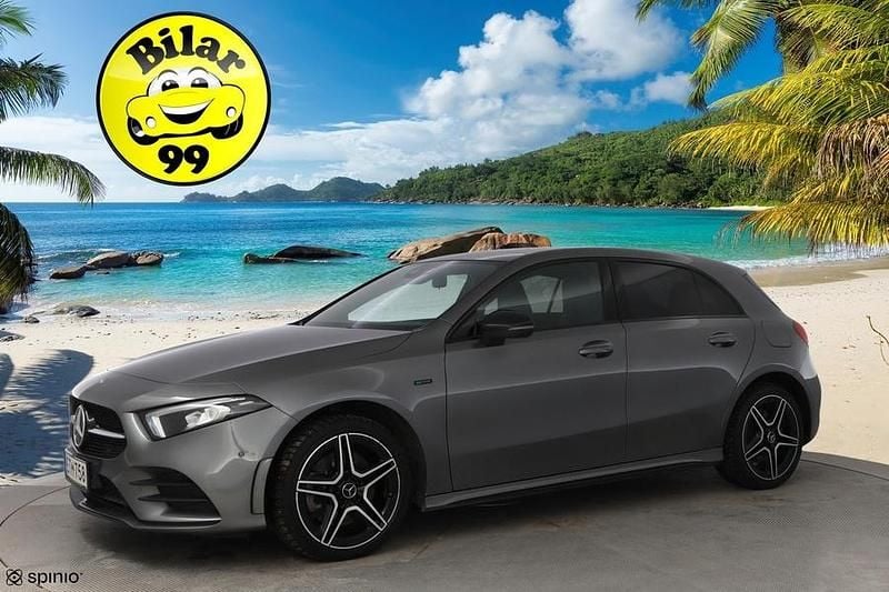Käytetty Mercedes A250 Business 160 HP (117 kW) 2021 Viistoperä