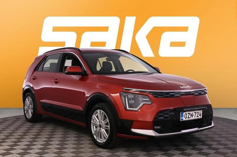 Käytetty Kia e-Niro Premium 150 kW (204 HP) 2023 Katumaasturi