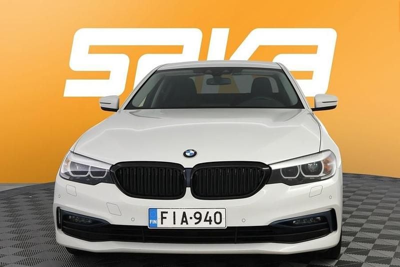 Käytetty BMW 518 M Sport 150 HP (110 kW) 2020 Sedan