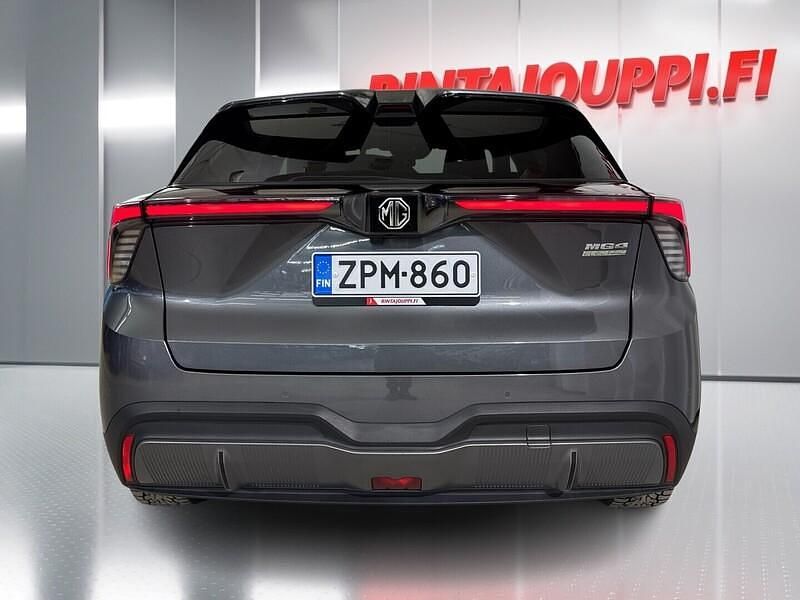 Käytetty MG MG4 EV Luxury 150 kW (204 HP) 2023 Viistoperä