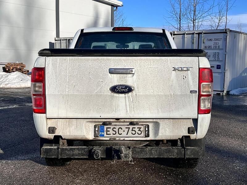 Käytetty Ford Ranger XLT 150 HP (110 kW) 2013 Nouto