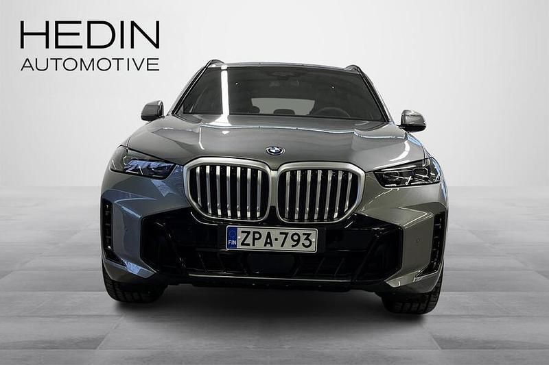 Käytetty BMW X5 M Sport 490 HP (360 kW) 2025 Harmaa Katumaasturi