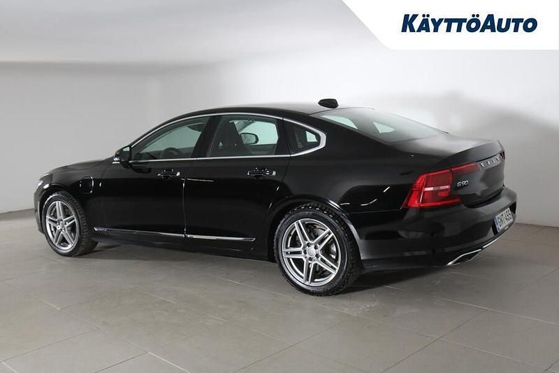 Käytetty Volvo S90 Inscription 392 HP (288 kW) 2020 Musta Sedan
