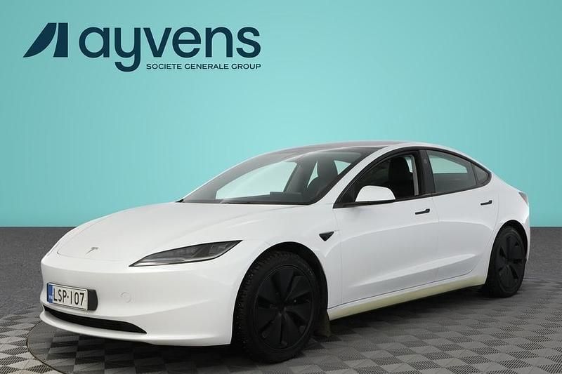 Käytetty Tesla Model 3 RWD 211 kW (287 HP) 2023 Valkoinen Sedan