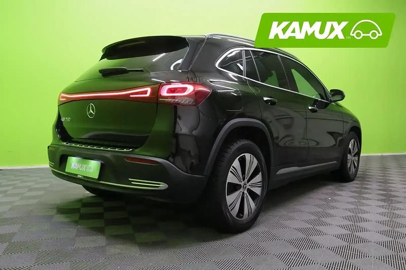 Käytetty Mercedes EQA250 139 kW (190 HP) 2021 Musta Katumaasturi