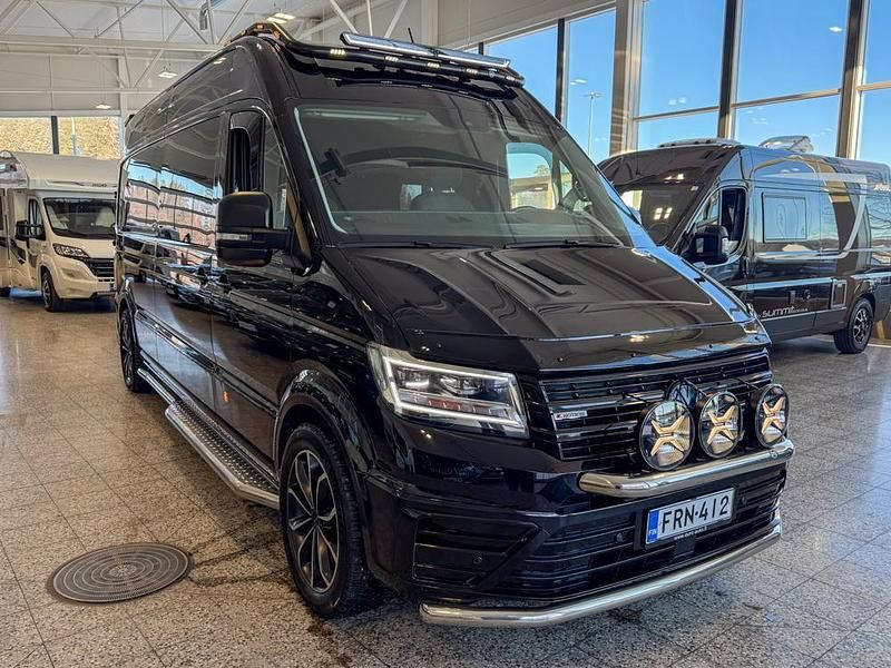 Käytetty VW Crafter 177 HP (130 kW) 2023 Musta Van