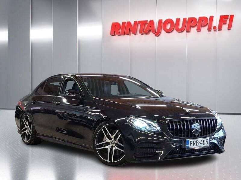 Käytetty Mercedes E350 Business 211 HP (155 kW) 2018 Musta Sedan
