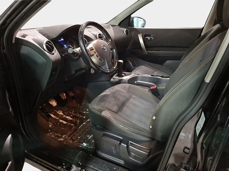 Käytetty Nissan Qashqai Acenta 117 HP (86 kW) 2013 Katumaasturi