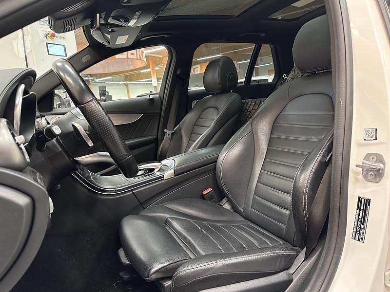 Käytetty Mercedes C220 AMG 194 HP (142 kW) 2019 Farmari