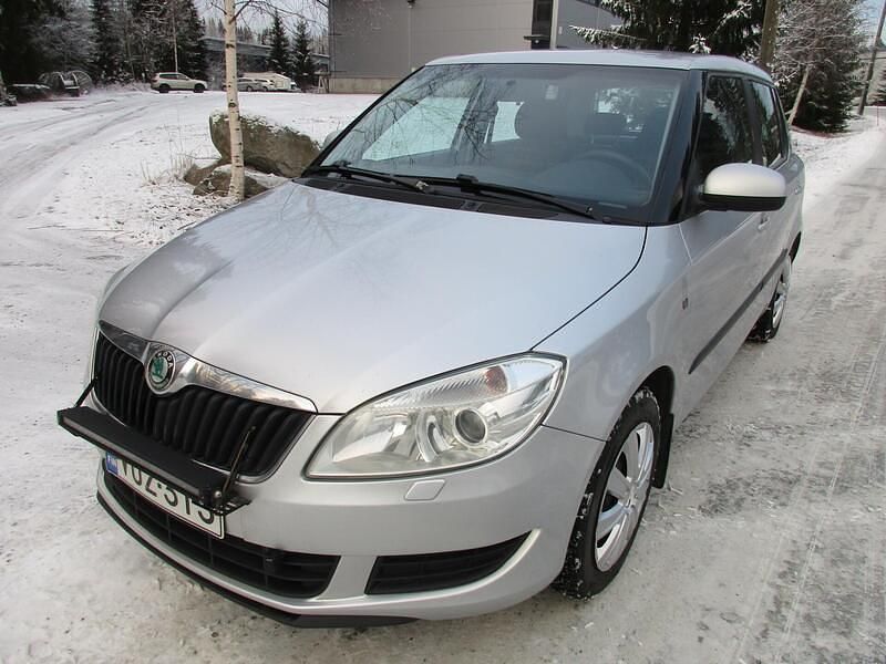 Käytetty 2012 Skoda Fabia Ambiente Viistoperä | 4 850 € (Hyvä tarjous) - Kuva 1/4
