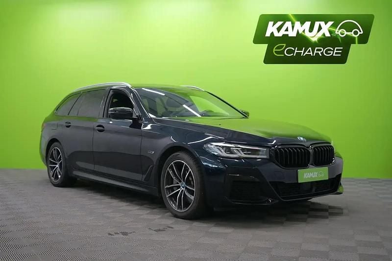 Käytetty BMW 530e M Sport 292 HP (214 kW) 2022 Musta Farmari