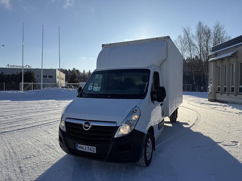 Käytetty Opel Movano 146 HP (107 kW) 2017 Tila-auto