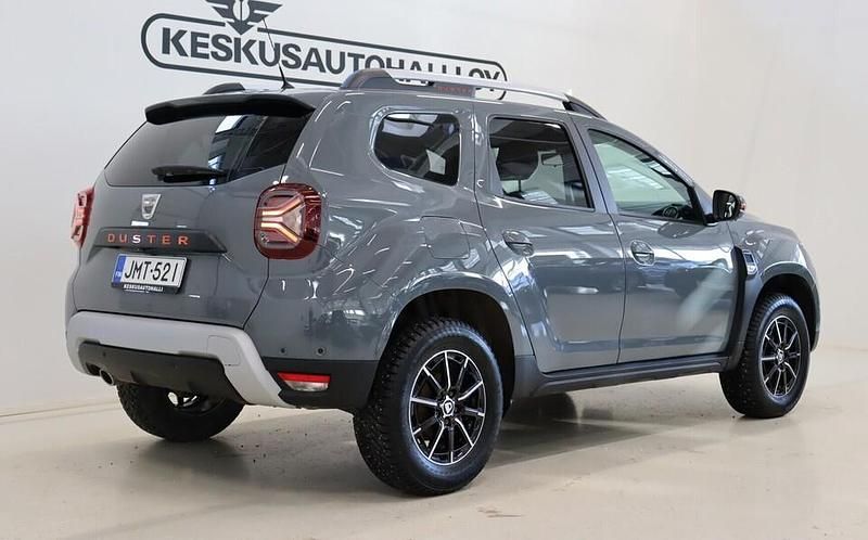 Käytetty Dacia Duster Extreme 150 HP (110 kW) 2022 Harmaa Katumaasturi