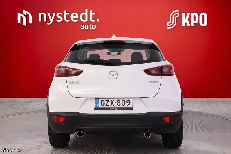 Käytetty Mazda CX-3 Vision 121 HP (88 kW) 2021 Katumaasturi