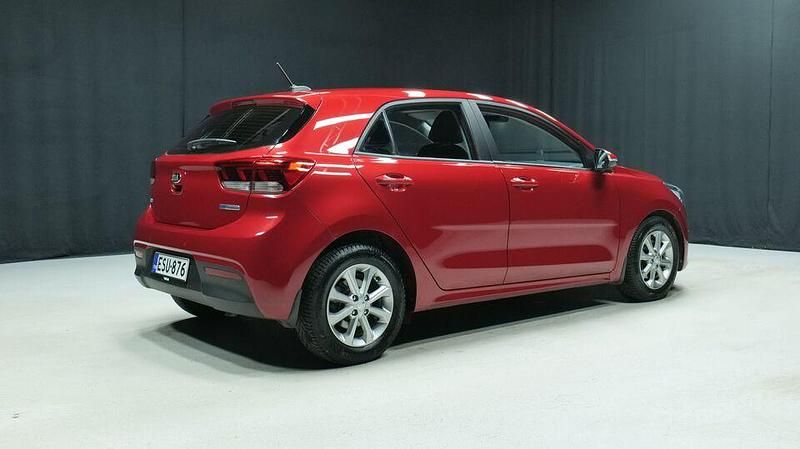 Käytetty Kia Rio EX 120 HP (88 kW) 2021 Viistoperä