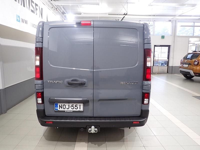 Käytetty Renault Trafic 231 HP (169 kW) 2019 Glacier white Tila-auto