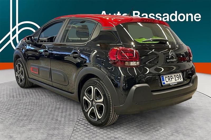 Käytetty Citroën C3 PureTech 83 HP (61 kW) 2023 Viistoperä