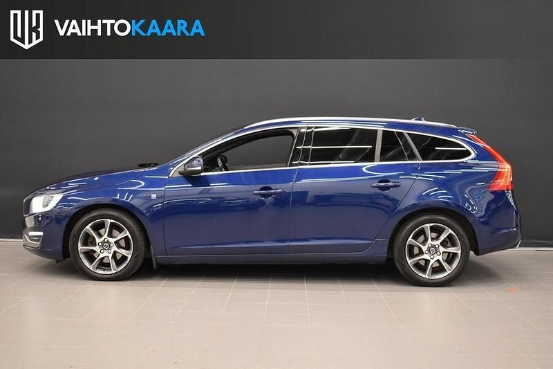 Käytetty Volvo V60 Business Edition 181 HP (133 kW) 2015 Farmari