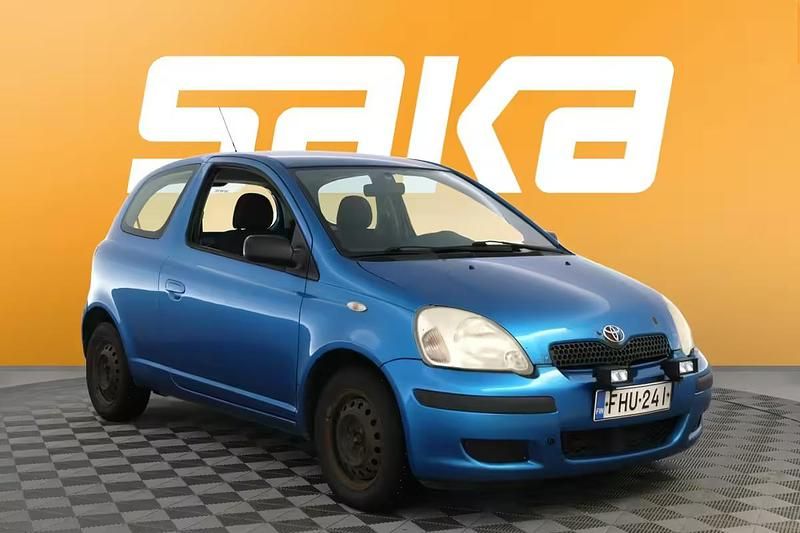 Käytetty Toyota Yaris 2003 Viistoperä