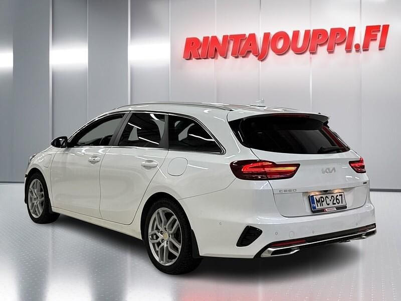 Käytetty Kia Ceed Sportswagon EX 140 HP (102 kW) 2023 Farmari