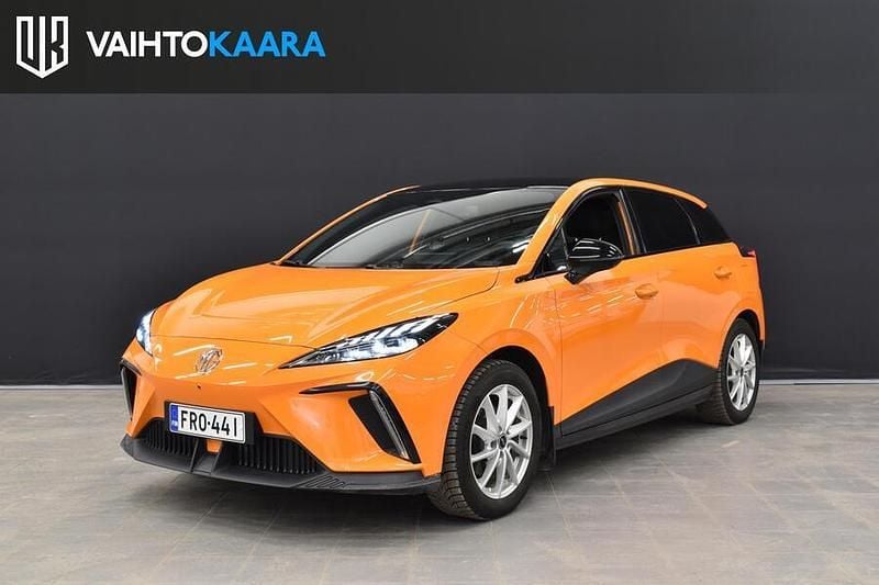Käytetty MG MG4 EV Luxury 150 kW (204 HP) 2023 Viistoperä