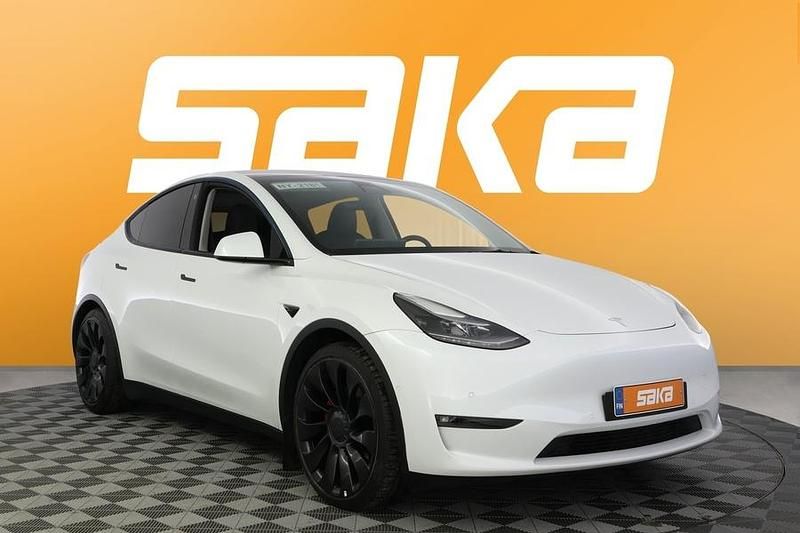 Käytetty Tesla Model Y Performance 336 kW (457 HP) 2022 Katumaasturi