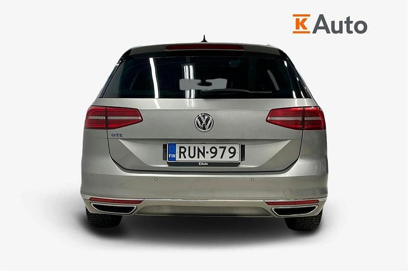 Käytetty VW Passat GTE 218 HP (160 kW) 2016 Harmaa Farmari