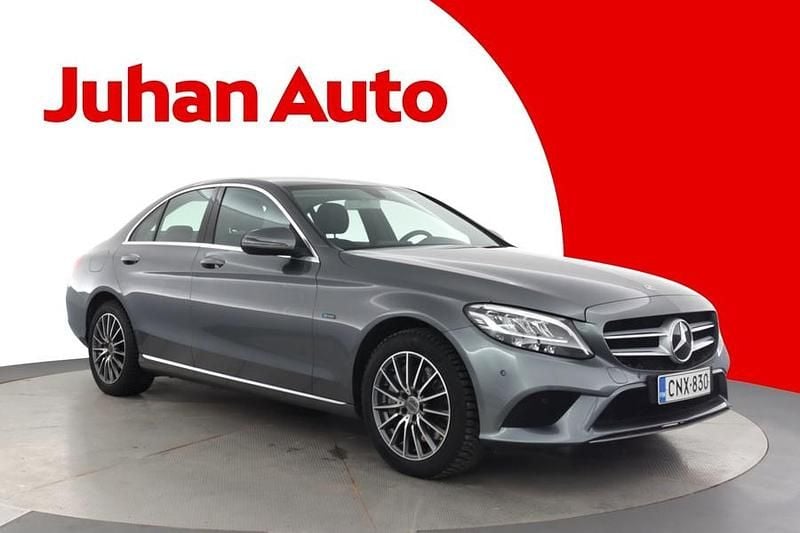 Käytetty Mercedes C300e Avantgarde Edition 211 HP (155 kW) 2020 Harmaa Sedan