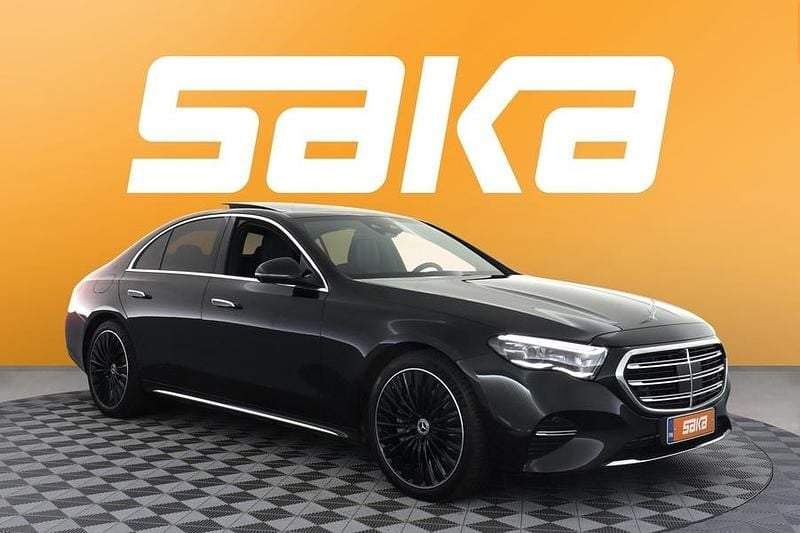 Käytetty Mercedes E400 Premium 381 HP (280 kW) 2024 Sedan