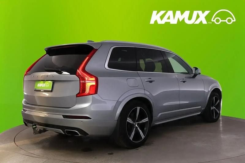 Käytetty Volvo XC90 R-Design 334 HP (245 kW) 2015 Hopea / harmaa Katumaasturi