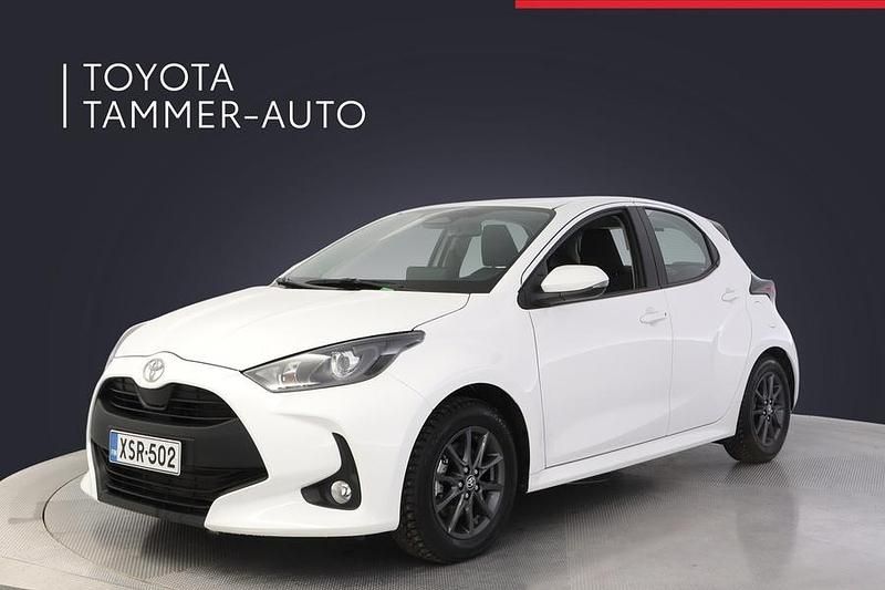 Käytetty 2024 Toyota Yaris Hybrid Viistoperä | 22 480 € (Supertarjous) - Kuva 1/3