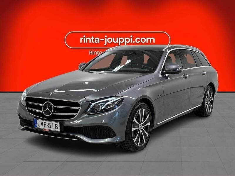 Harmaa Käytetty 2019 Mercedes E300 Avantgarde Edition Farmari | 23 980 € (Perustarjous) - Kuva 1/4