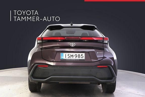 Käytetty Toyota C-HR Edition 223 HP (164 kW) 2025 Violetti Katumaasturi