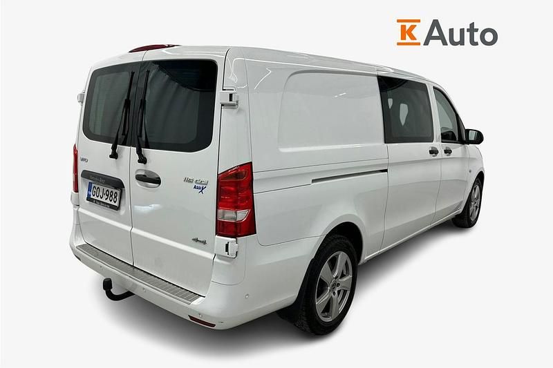 Käytetty Mercedes Vito 163 HP (119 kW) 2020 Valkoinen Van