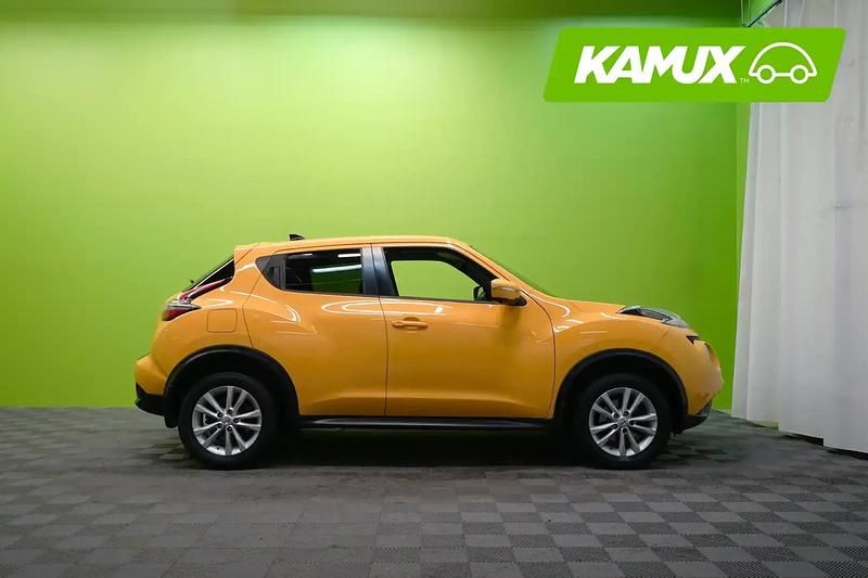 Käytetty Nissan Juke Acenta 117 HP (86 kW) 2016 Keltainen / beige Katumaasturi