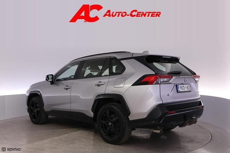 Käytetty Toyota RAV4 Hybrid Active 306 HP (225 kW) 2020 Katumaasturi