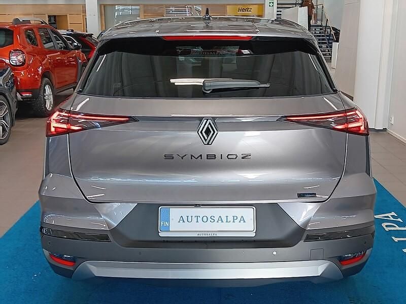 Käytetty Renault Symbioz Esprit Alpine 143 HP (105 kW) 2024 Katumaasturi
