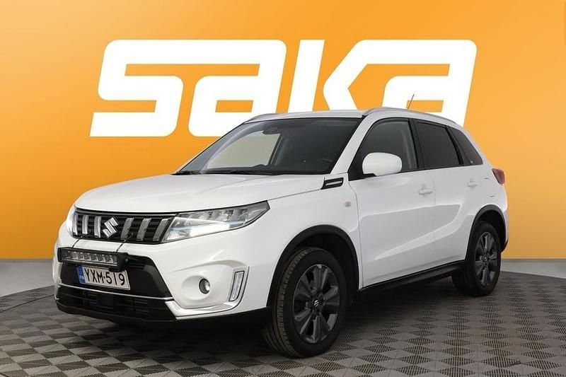 Käytetty Suzuki Vitara GL 129 HP (94 kW) 2022 Katumaasturi
