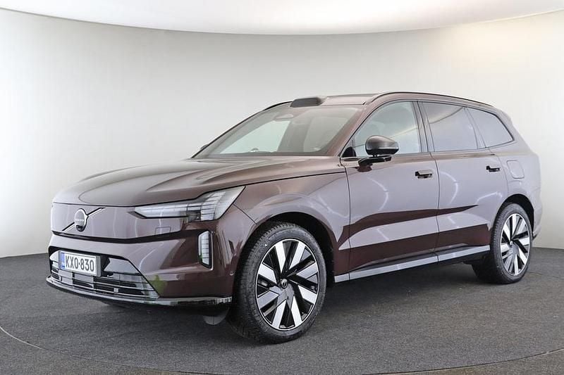 Käytetty Volvo EX90 Ultra 300 kW (408 HP) 2025 Punainen Katumaasturi