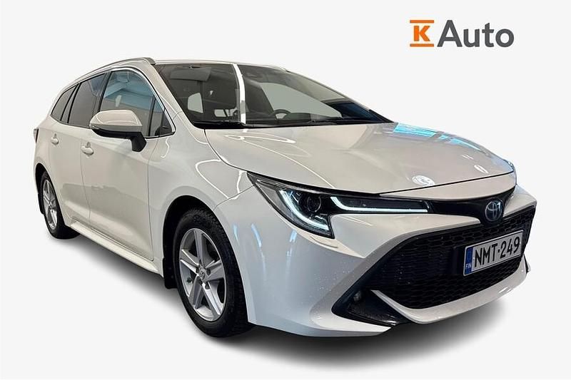 Käytetty Toyota Corolla Edition 122 HP (89 kW) 2023 Farmari