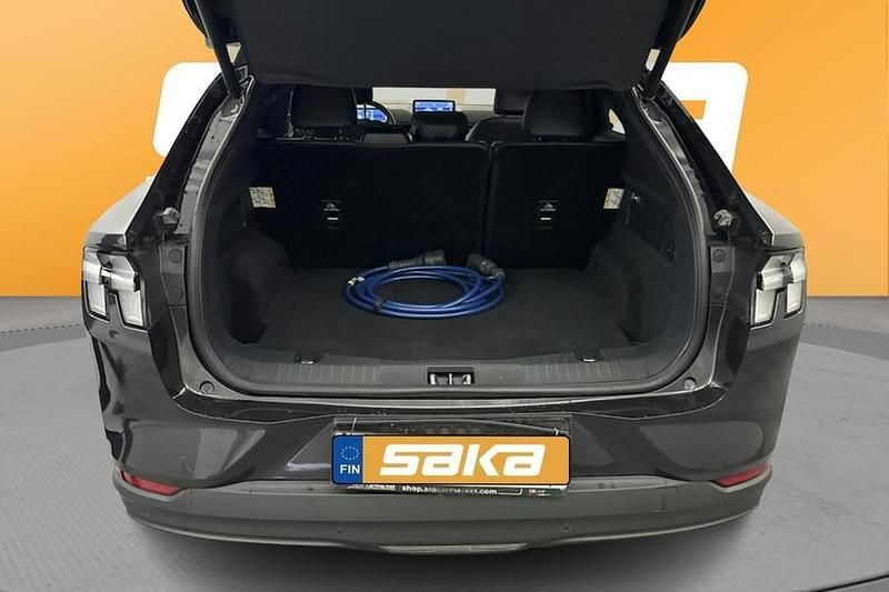 Käytetty Ford Mustang Mach-E Premium 216 kW (294 HP) 2022 Katumaasturi