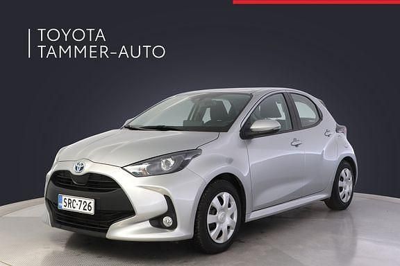 Hopea Käytetty 2024 Toyota Yaris Active Viistoperä | 22 880 € (Perustarjous) - Kuva 1/4