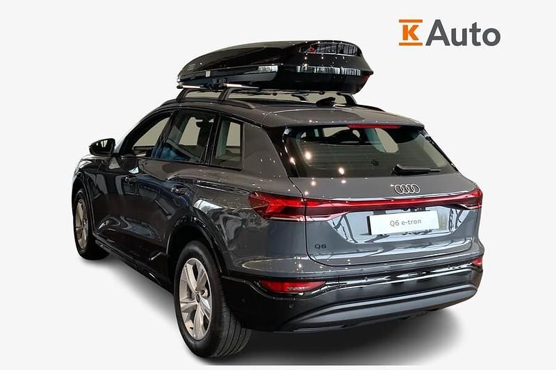 Käytetty Audi Q6 e-tron Advanced 285 kW (388 HP) 2025 Harmaa Katumaasturi
