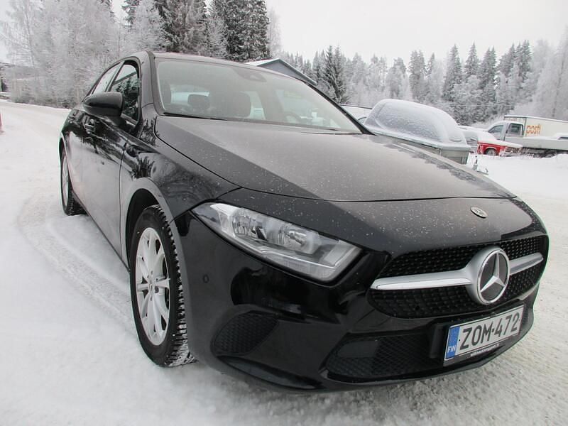 Käytetty Mercedes A250 160 HP (117 kW) 2020 Sedan