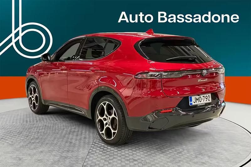 Käytetty Alfa Romeo Tonale Edizione Speciale 131 HP (96 kW) 2024 Katumaasturi